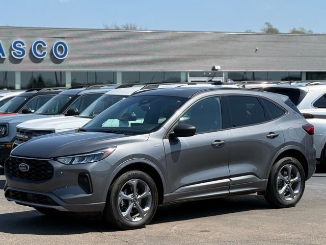 Certified 2023 Ford Escape ST-Line w/ Tech Pack #1 AWD/4WD image 29
