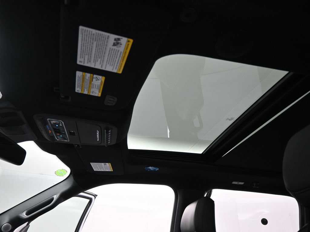 Certified 2025 Ford F150 Raptor AWD/4WD image 19