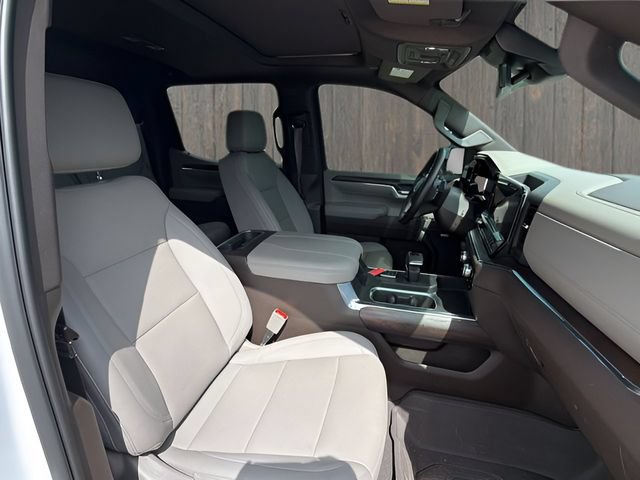 Used 2024 GMC Sierra 1500 SLT w/ SLT Premium Plus Package AWD/4WD image 12