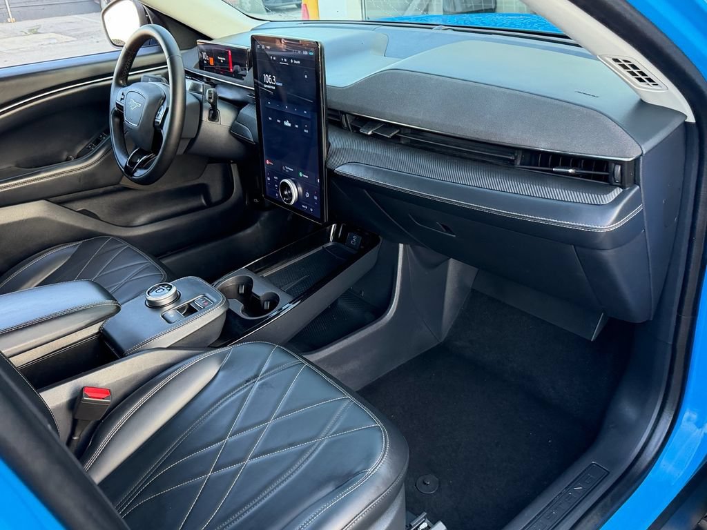 Certified 2024 Ford Mustang Mach-E Select RWD image 16