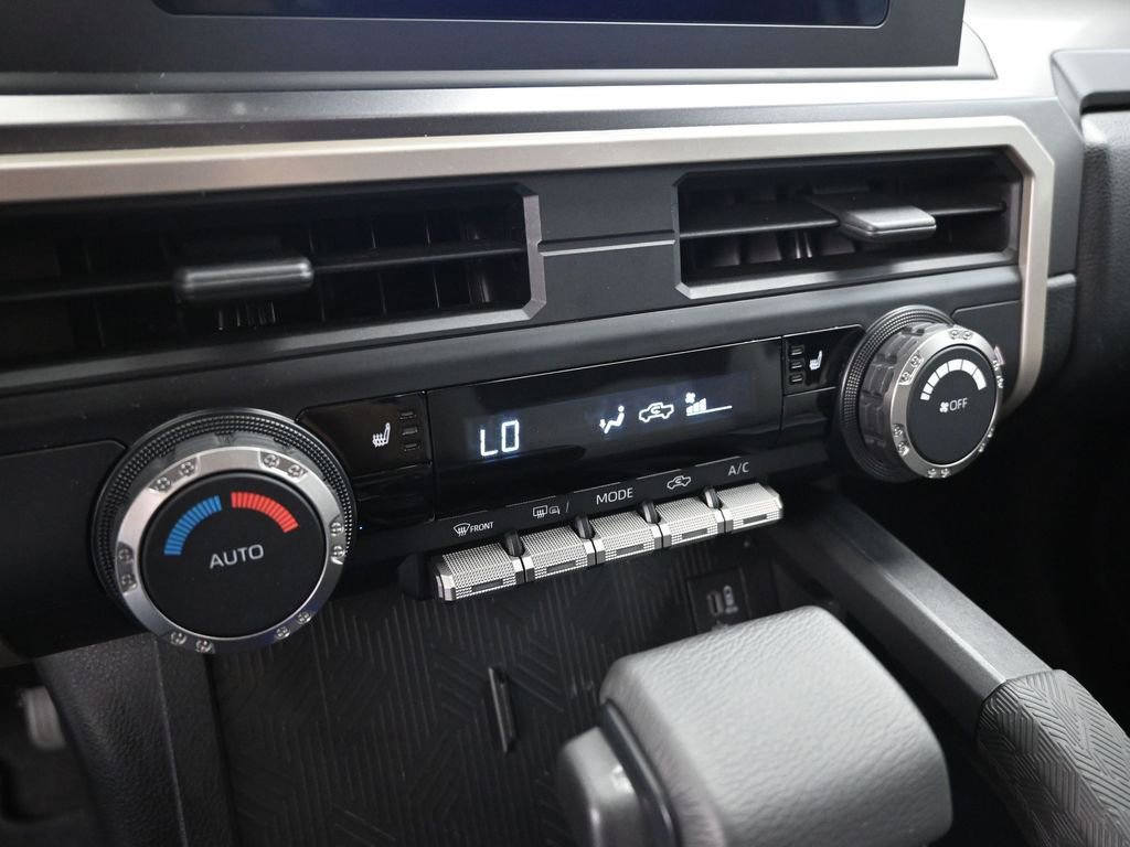 Used 2025 Toyota Tacoma TRD Off-Road image 47