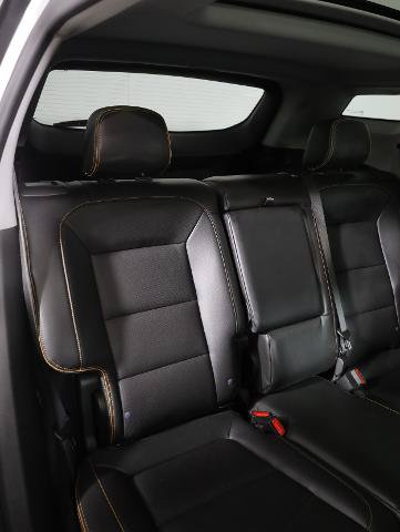 Used 2022 GMC Terrain AT4 w/ Infotainment Package II AWD/4WD image 10
