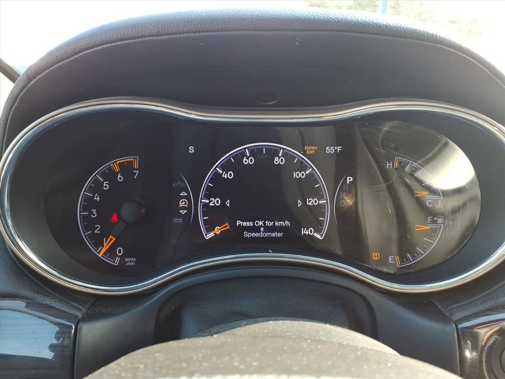 Used 2017 Jeep Grand Cherokee Overland image 17