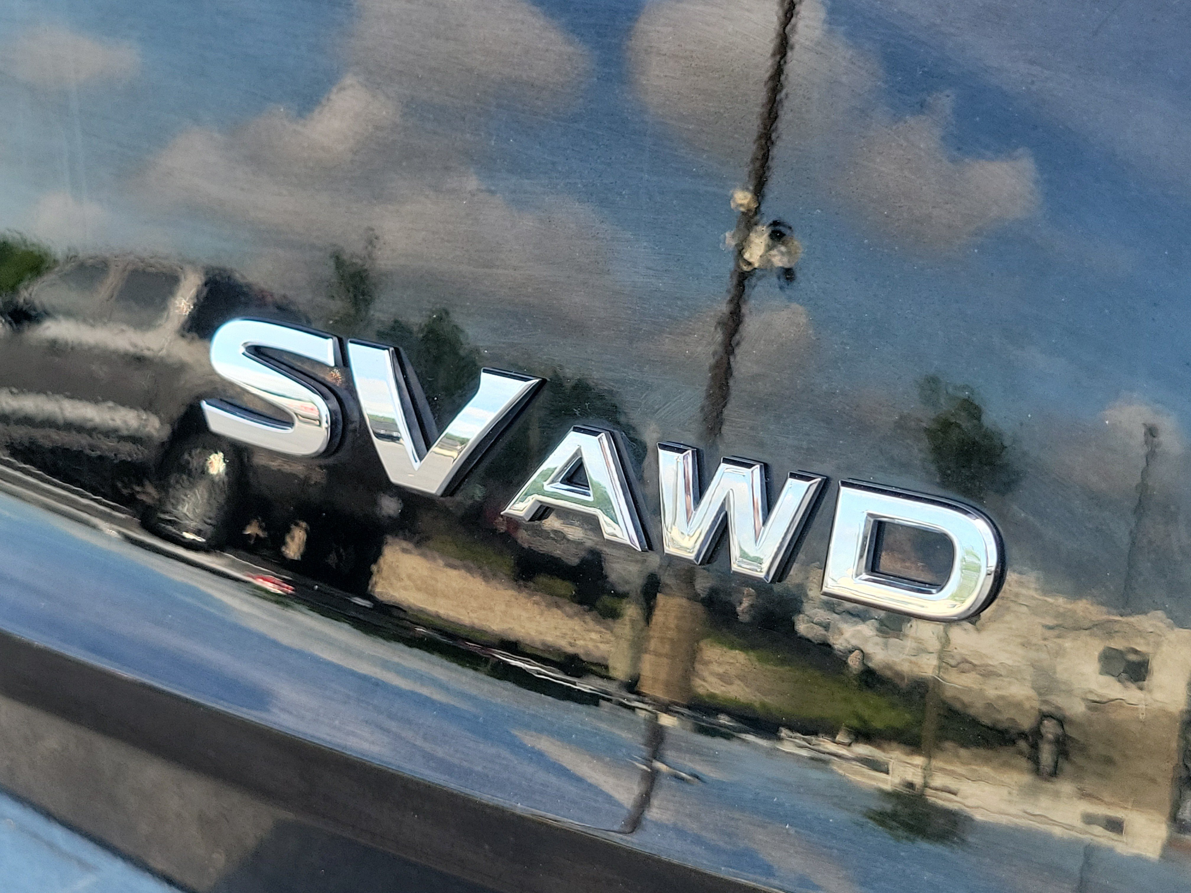 Used 2023 Nissan Rogue SV AWD/4WD image 32