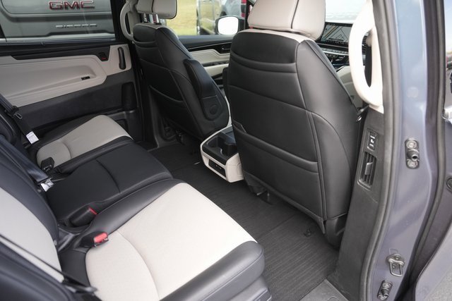 Used 2025 Honda Odyssey Elite image 17