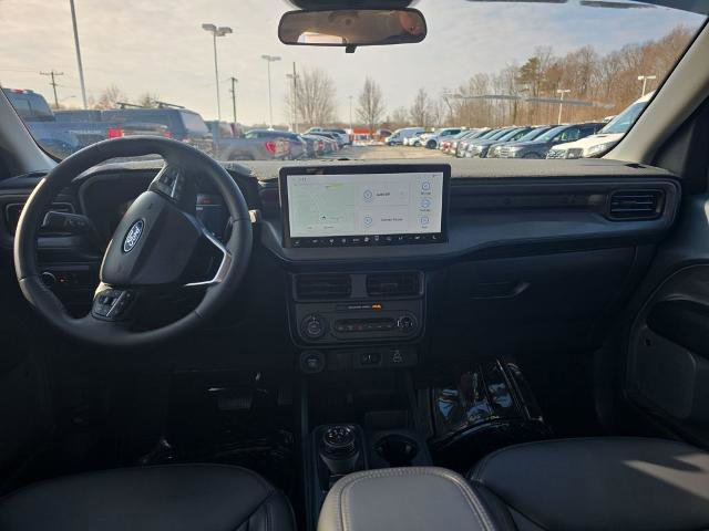 Certified 2025 Ford Maverick Lariat w/ Black Appearance Package image 17