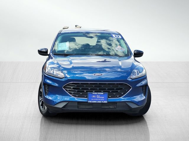 Certified 2022 Ford Escape SE w/ SE Sport Appearance Package AWD/4WD image 2