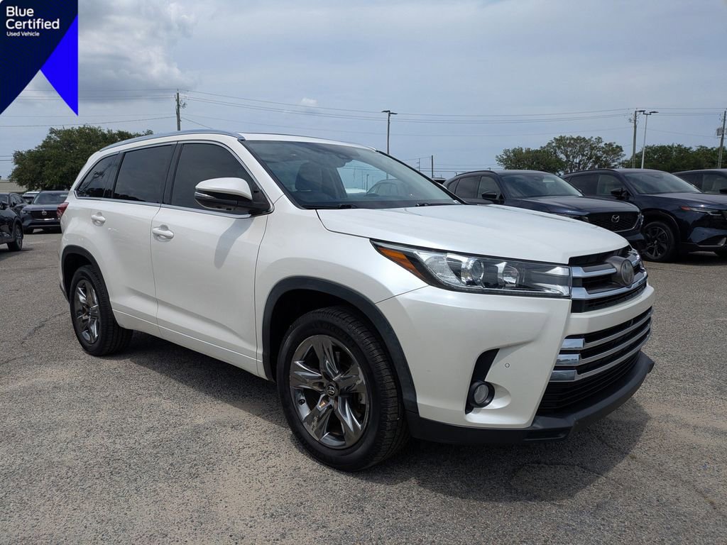 Used 2018 Toyota Highlander Limited Platinum FWD 360° Tour