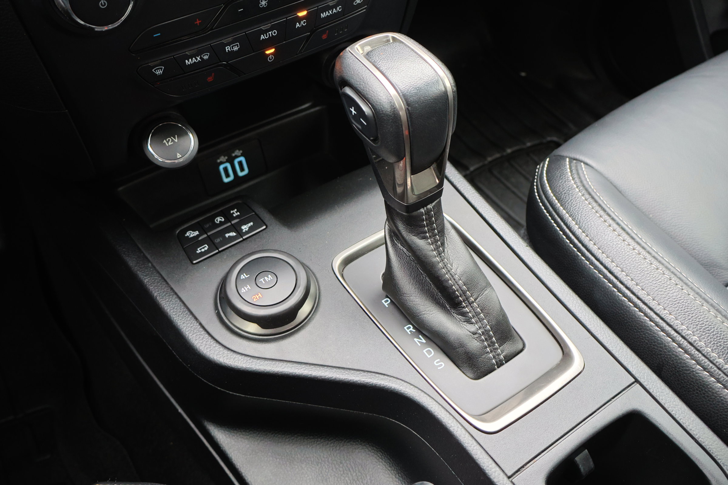 Certified 2020 Ford Ranger XLT w/ Equipment Group 302A Luxury image 26