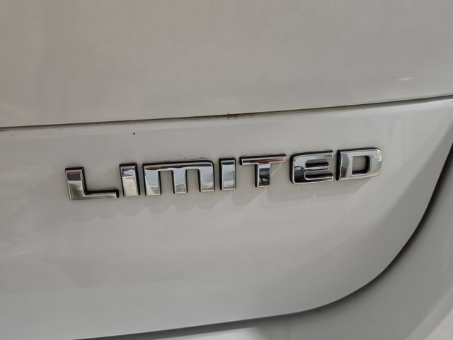 Used 2023 Jeep Grand Cherokee L Limited w/ Luxury Tech Group II AWD/4WD image 38