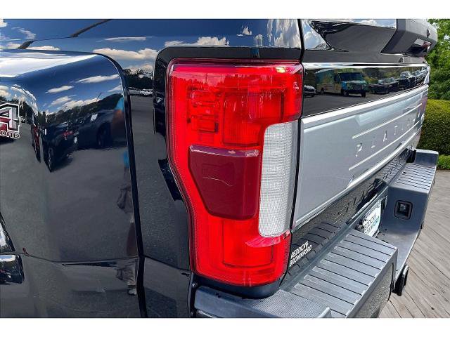 Certified 2019 Ford F450 Platinum w/ Platinum Ultimate Package AWD/4WD image 22