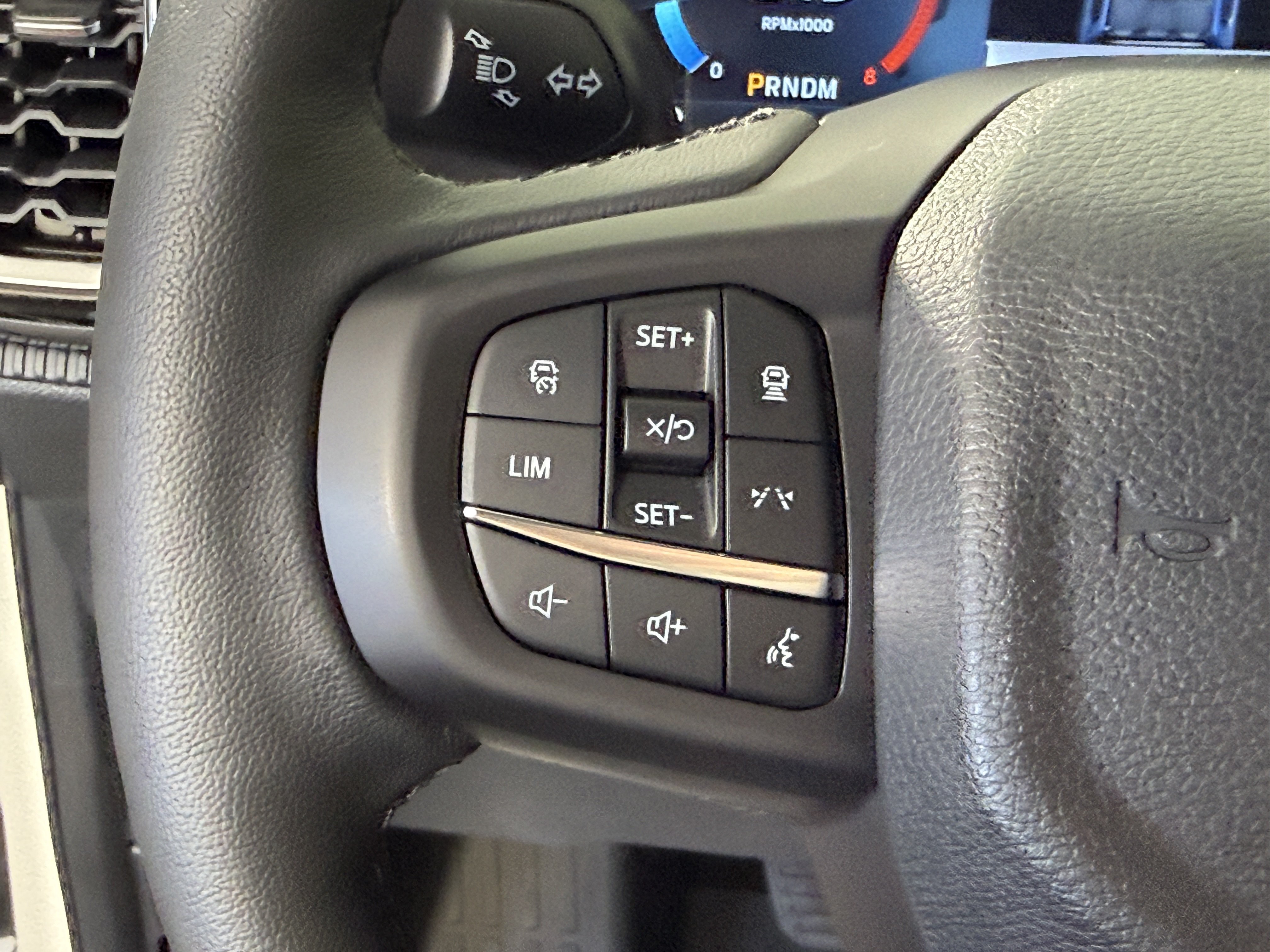 Certified 2025 Ford Ranger Lariat w/ Trailer Tow Package RWD image 29
