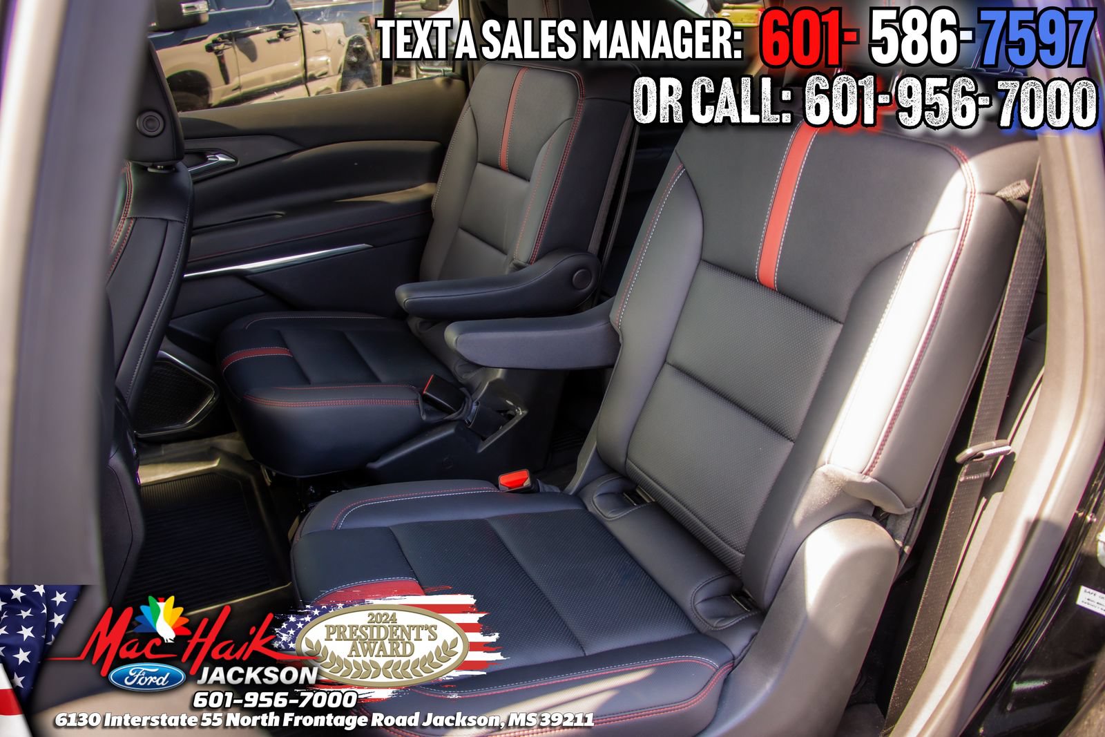Used 2025 Chevrolet Traverse RS AWD/4WD image 8