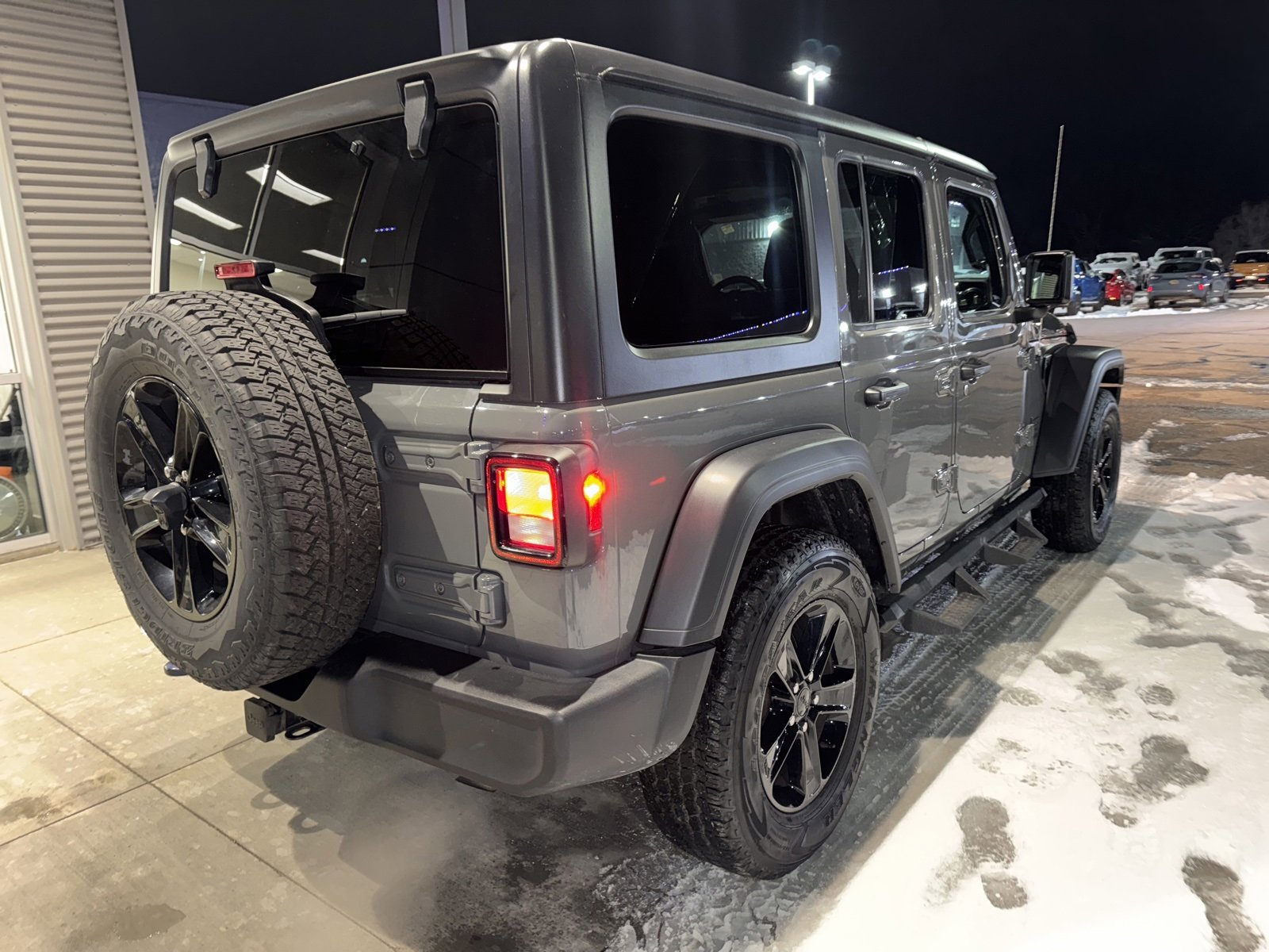 Used 2021 Jeep Wrangler Unlimited Sport image 8