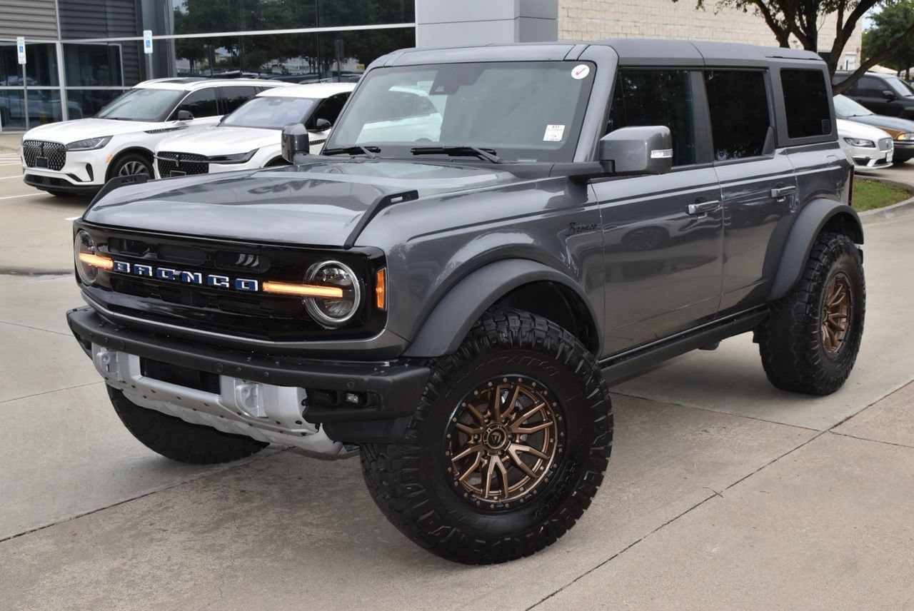 Certified 2023 Ford Bronco Outer Banks w/ Sasquatch Package AWD/4WD image 49