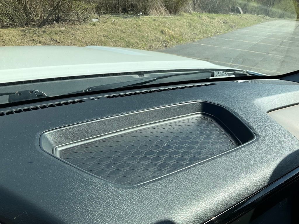 Used 2022 Nissan Frontier SV AWD/4WD image 11