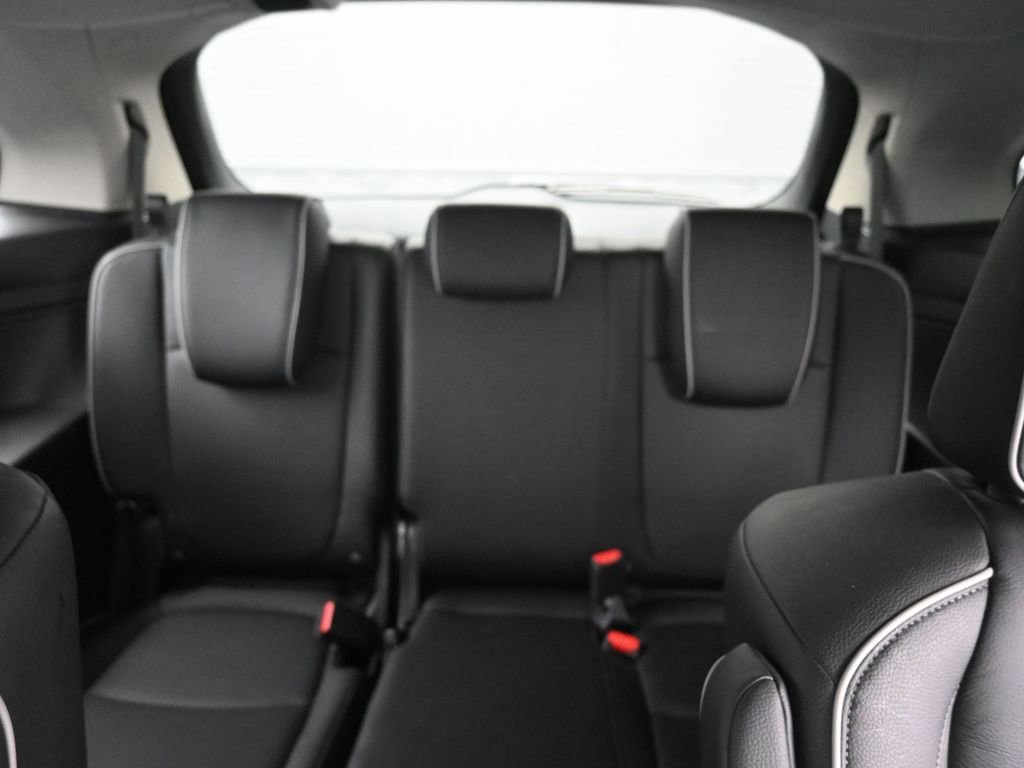 Used 2025 Honda Odyssey Touring image 11