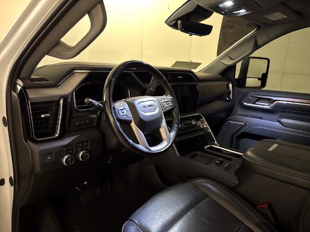 Used 2024 GMC Sierra 2500 Denali w/ Denali Reserve Package AWD/4WD image 6
