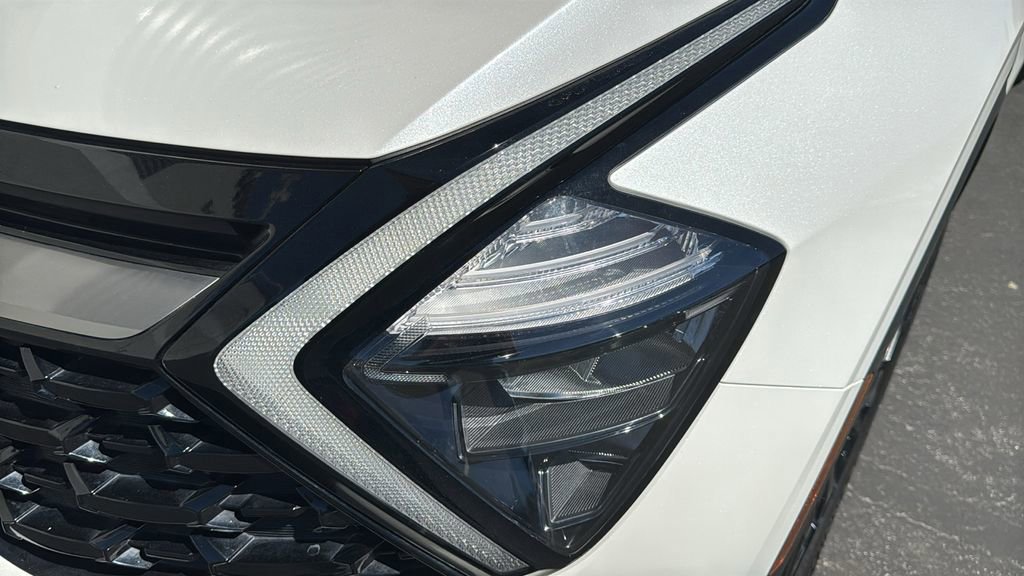 Used 2023 Kia Sportage X-Line image 6