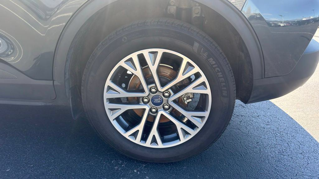Certified 2022 Ford Escape SEL AWD/4WD image 8