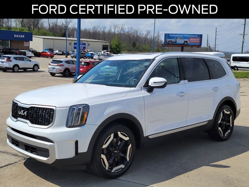 Used 2024 Kia Telluride EX w/ EX Captain's Chair Package AWD/4WD video 2