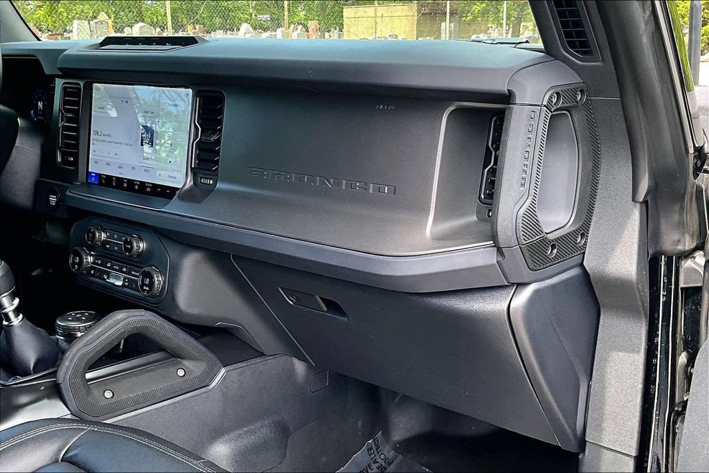 Certified 2025 Ford Bronco Badlands w/ Sasquatch Package AWD/4WD image 15