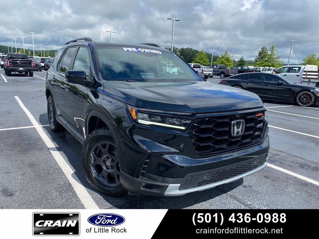 Used 2025 Honda Pilot TrailSport