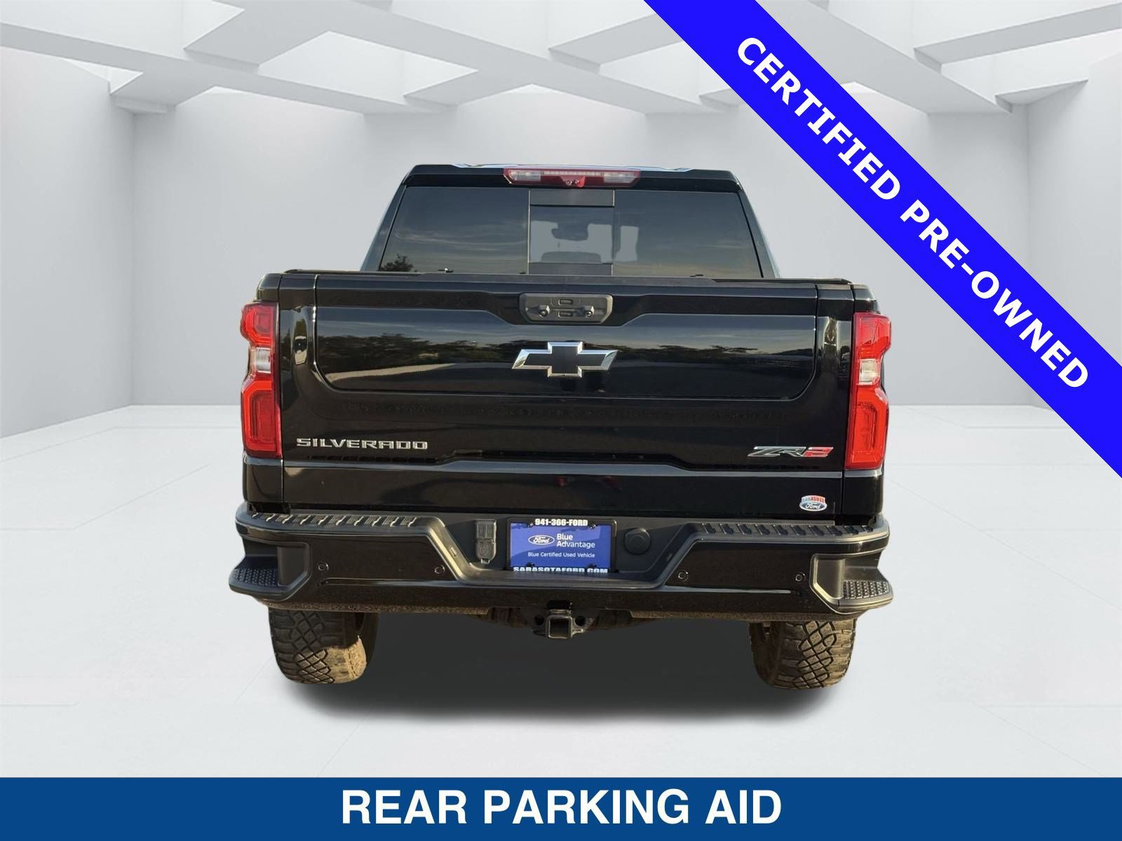 Used 2024 Chevrolet Silverado 1500 ZR2 w/ Technology Package image 3