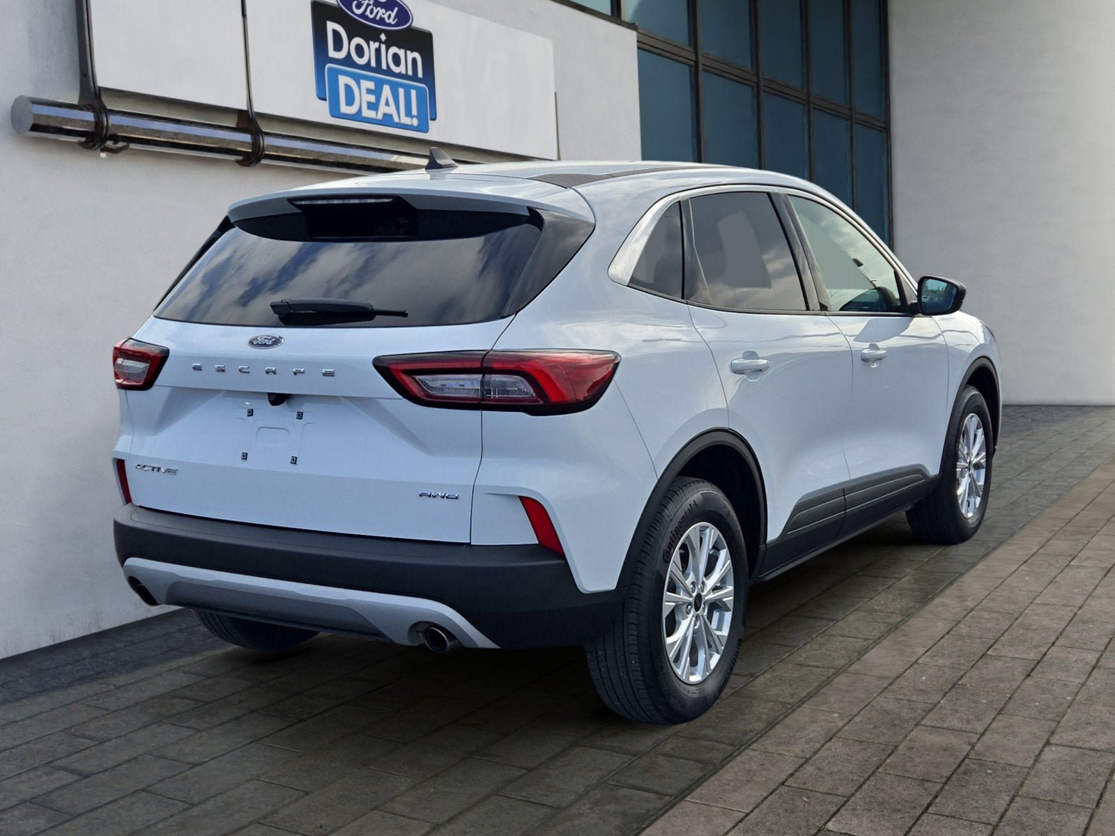Certified 2023 Ford Escape Active AWD/4WD image 3