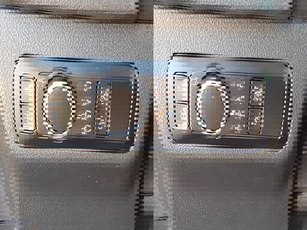 Certified 2023 Ford Escape ST-Line w/ Equipment Group 301A image 15