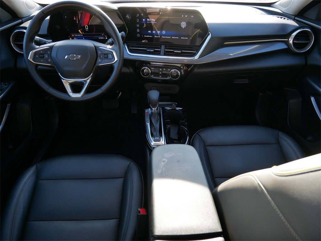 Used 2024 Chevrolet Trax ACTIV image 13