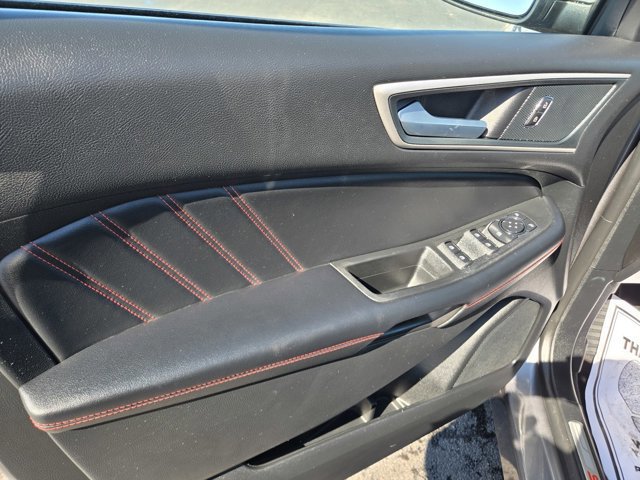 Certified 2024 Ford Edge ST-Line AWD/4WD image 40