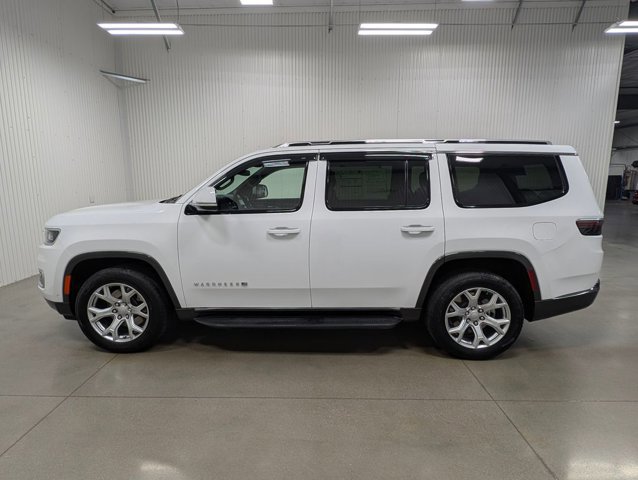 Used 2022 Jeep Wagoneer Series II image 1