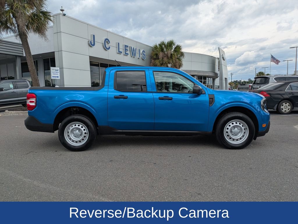 Certified 2025 Ford Maverick XL FWD image 3