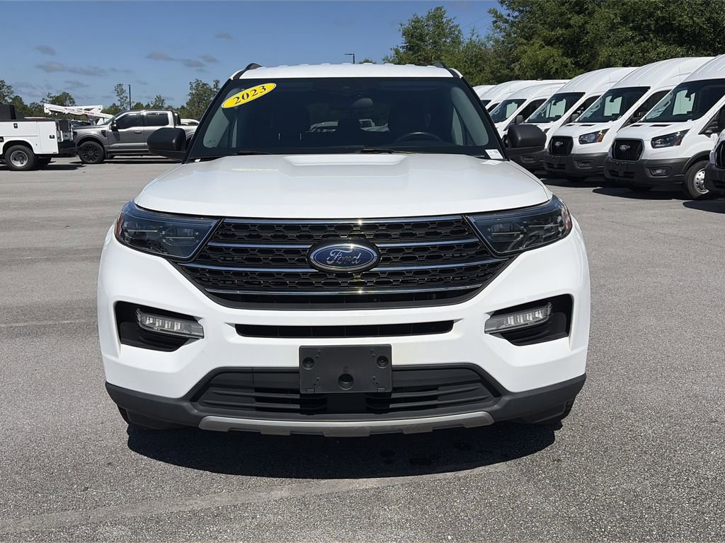 Certified 2023 Ford Explorer XLT w/ Equipment Group 202A RWD image 10
