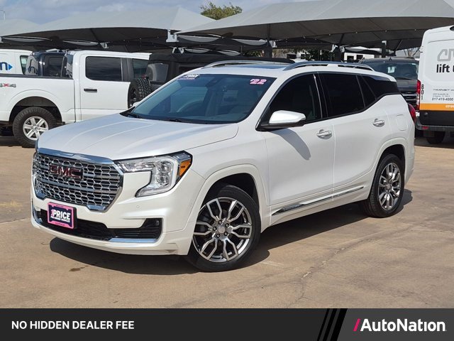 Used 2022 GMC Terrain Denali w/ Denali Premium Package