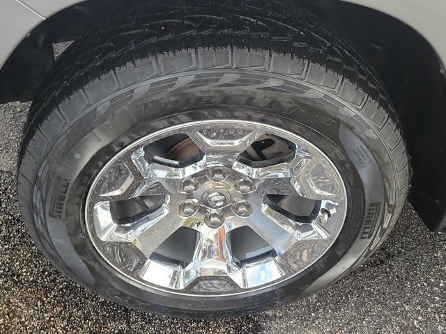 Used 2019 RAM 1500 Big Horn RWD image 9