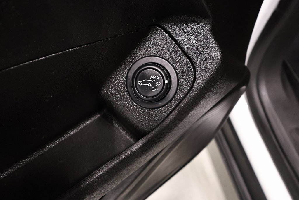 Used 2019 GMC Terrain SLT w/ Preferred Package image 14