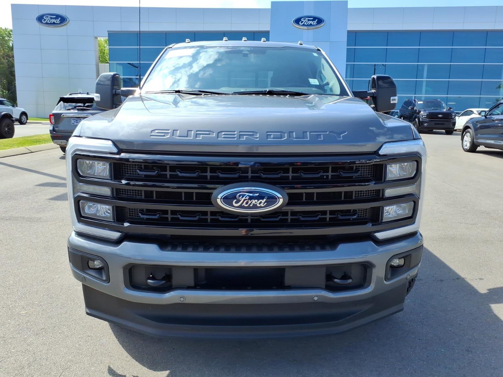 Certified 2024 Ford F350 Lariat w/ Lariat Ultimate Package image 8