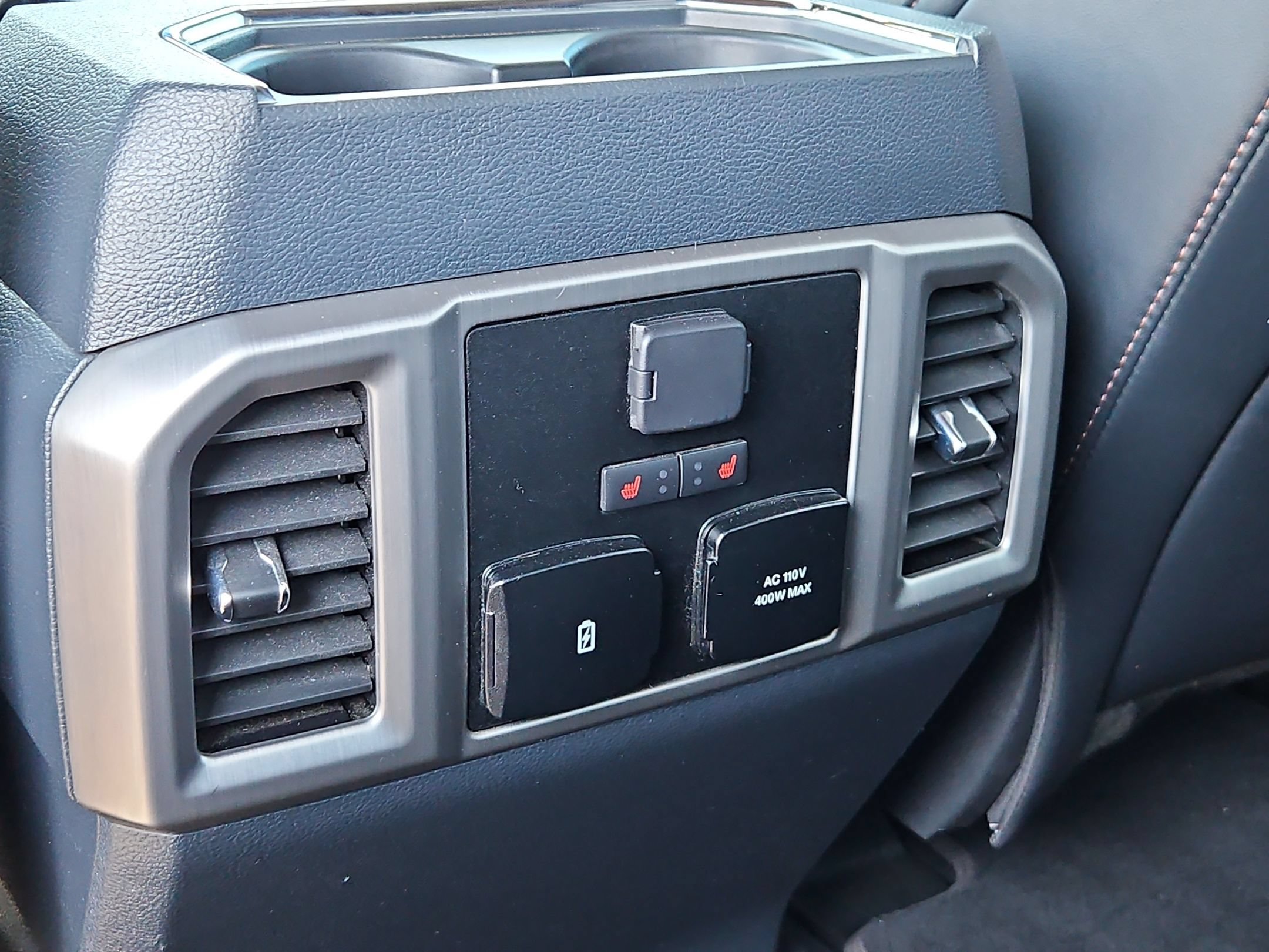 Certified 2022 Ford F450 Platinum AWD/4WD image 24