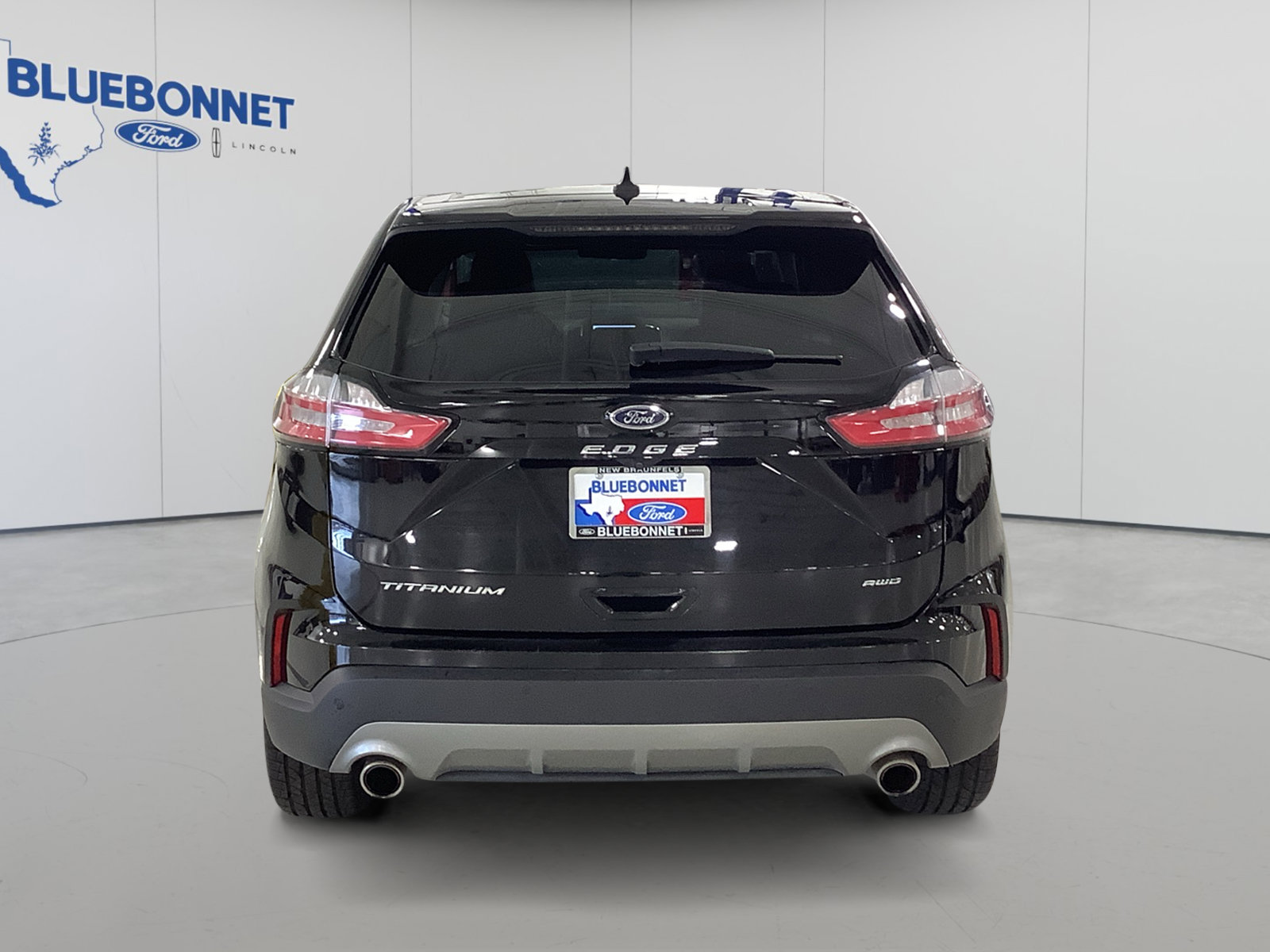Certified 2023 Ford Edge Titanium AWD/4WD image 6