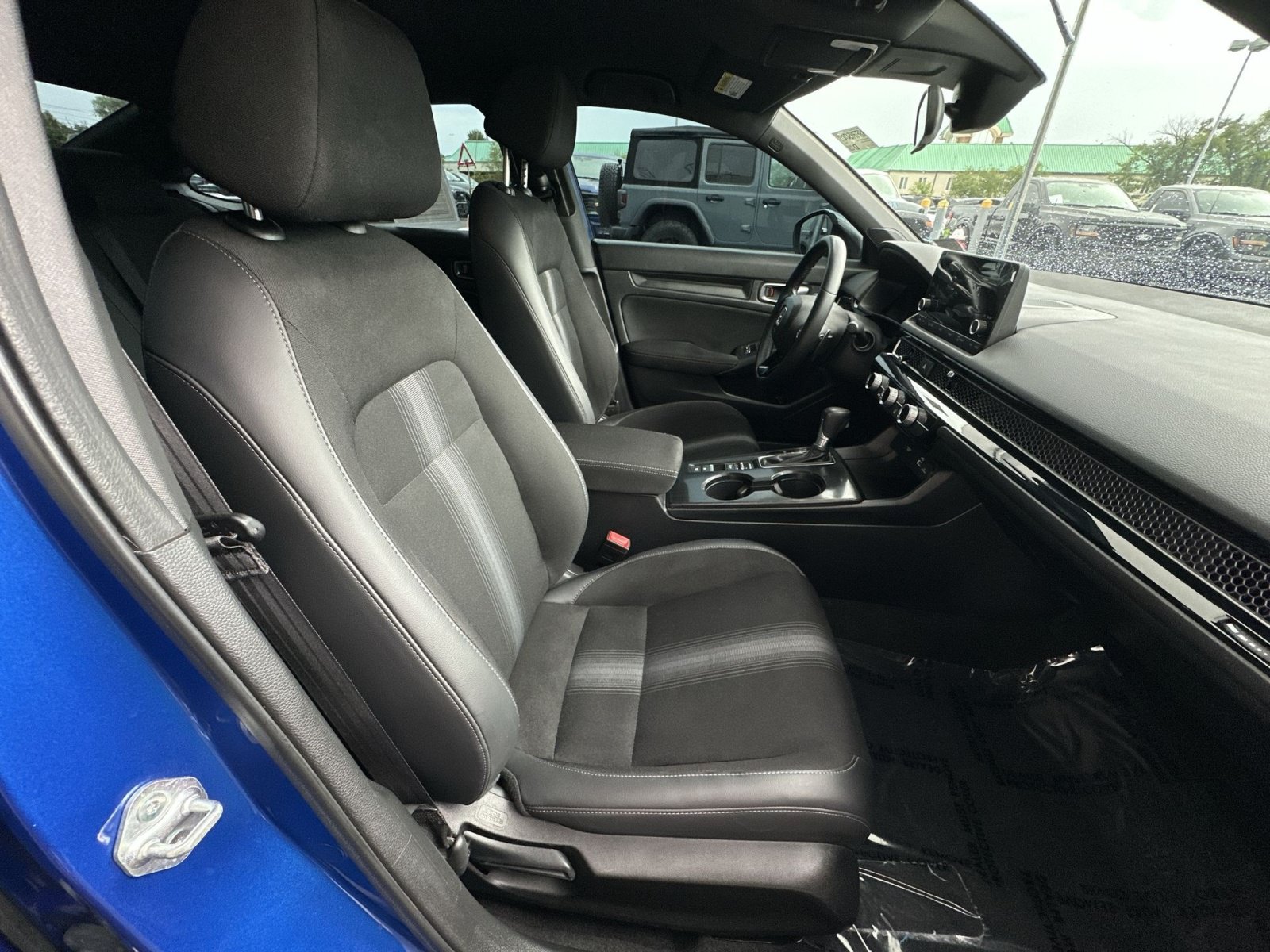 Used 2023 Honda Civic Sport image 33