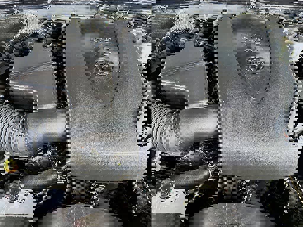 Used 2022 Toyota Tacoma TRD Sport image 12