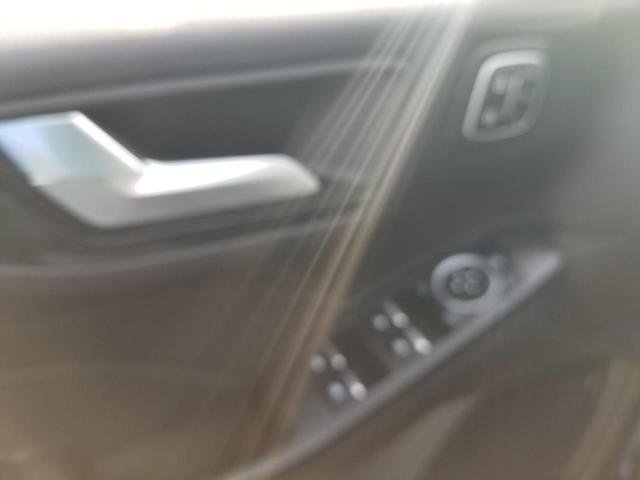 Certified 2023 Ford Escape ST-Line Elite image 10