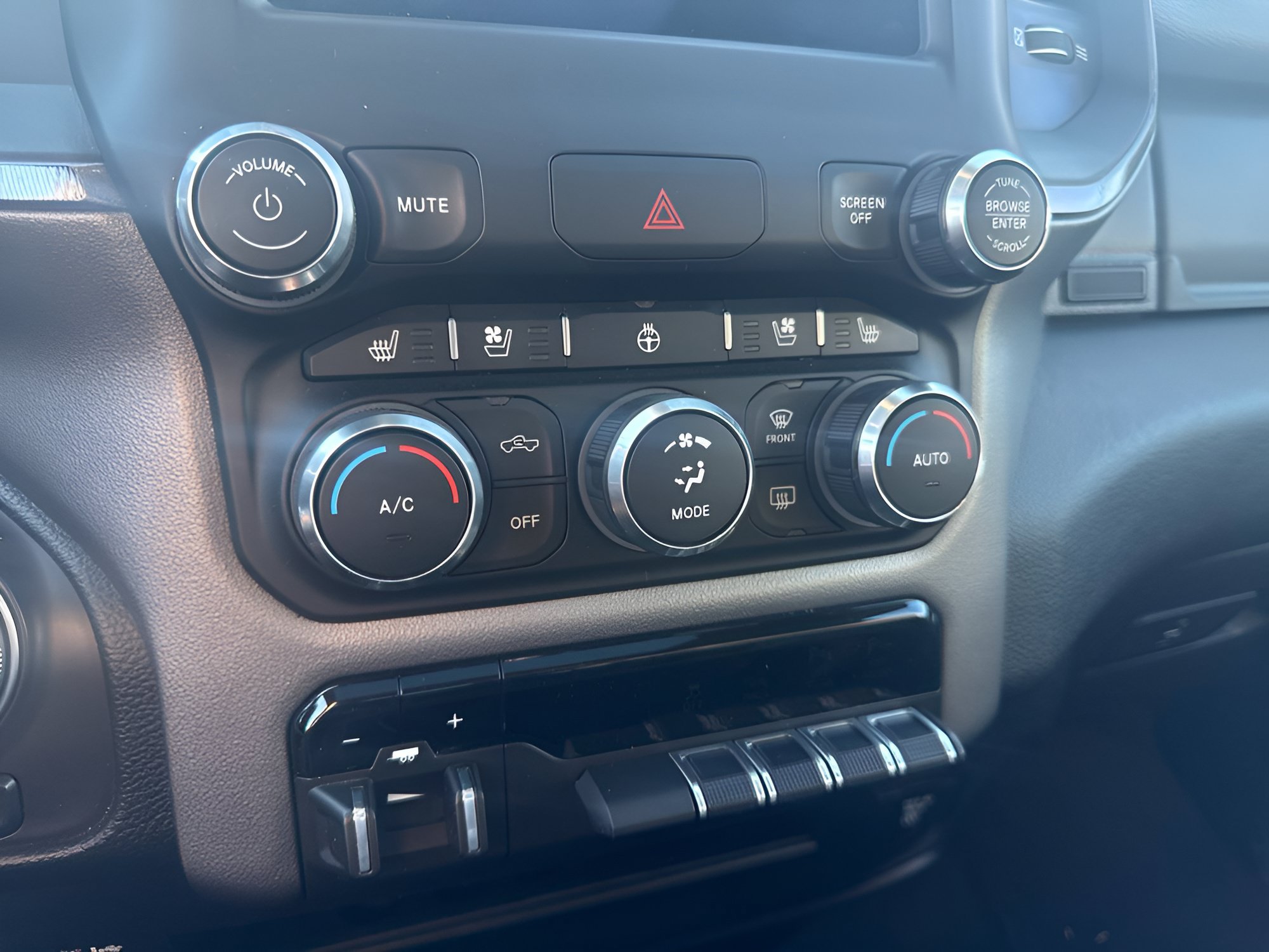 Used 2019 RAM 2500 Power Wagon AWD/4WD image 22