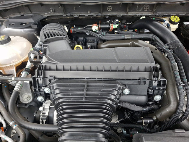 Certified 2024 Ford Escape Platinum AWD/4WD image 28