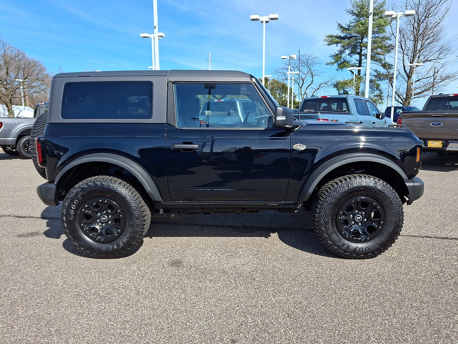 Certified 2023 Ford Bronco Wildtrak image 9