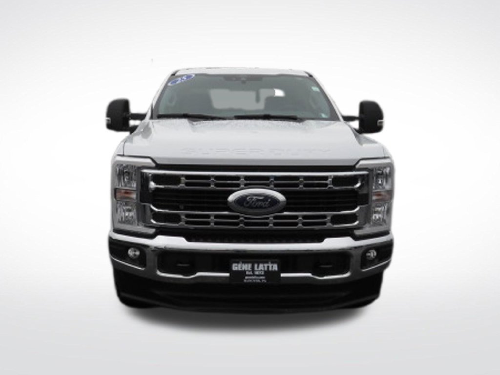 Certified 2025 Ford F250 XLT AWD/4WD image 11