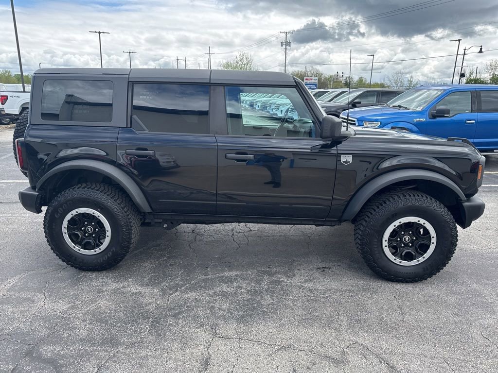 Certified 2023 Ford Bronco Big Bend w/ Sasquatch Package AWD/4WD video 2
