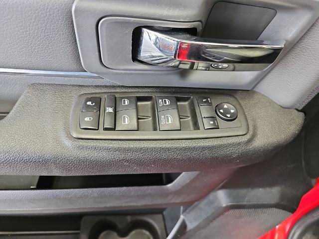 Used 2023 RAM 1500 Classic SLT w/ Trailer & Traction Group AWD/4WD image 27